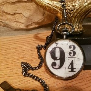 Harry Potter 9 3/4  Pocket Watch